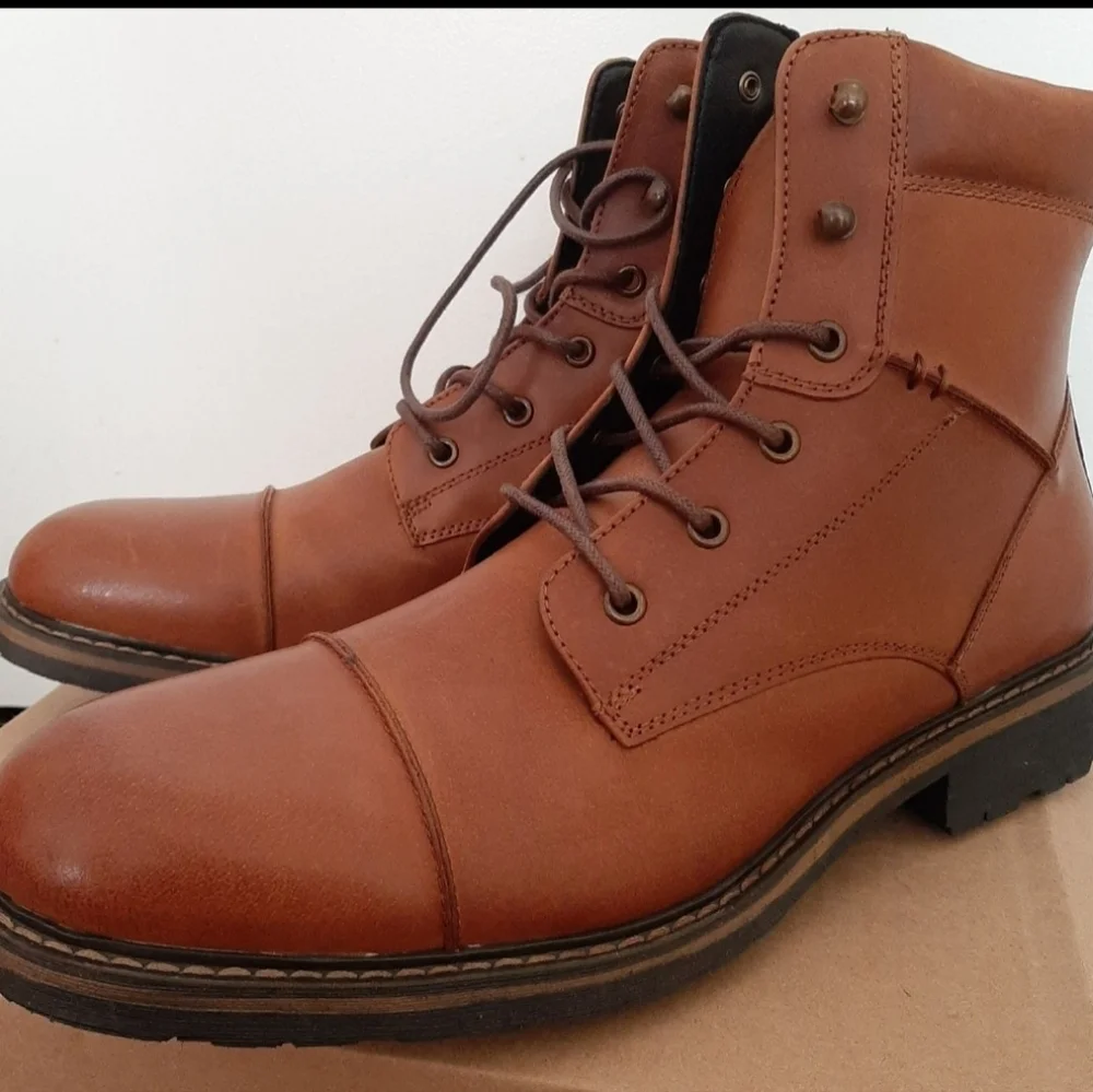 BP Mens Leather Derek Cap Toe Boots 12 (45 Eur) NEW